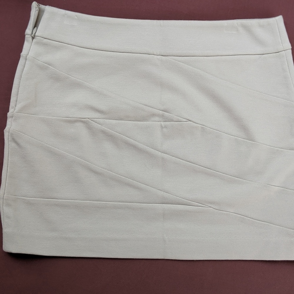 Express mini skirt